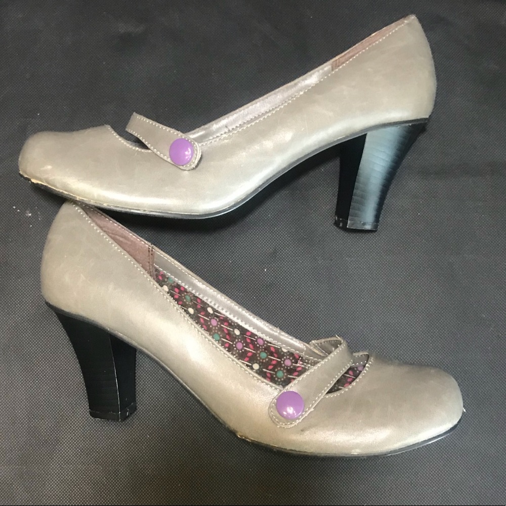 👠Gray Mary Jane Heels